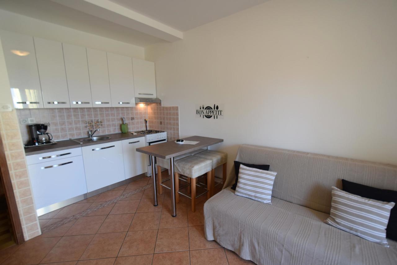Josipa Apartment *